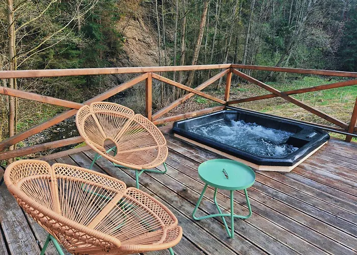 U Parow Sauna & Jacuzzi